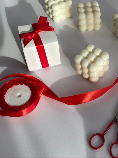 Red Bow Gift Wrapping